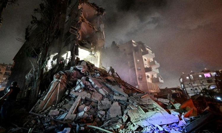 ඉරානය ඊශ්‍රායලයටත් ප්‍රතිප්‍රහාර එල්ලකිරීම අරඹයි